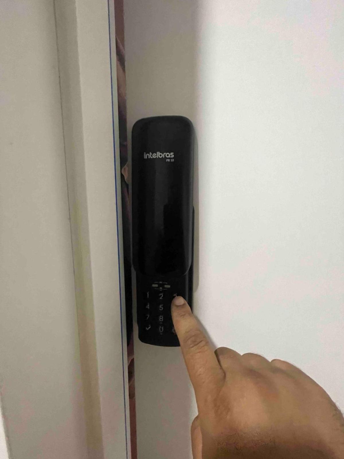 Habitat - Predio De Frente Pro Mar Apartment ปรายากรันเด ภายนอก รูปภาพ